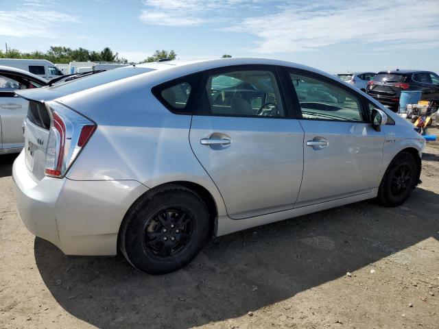 Photo 3 from auction – 2013 TOYOTA PRIUS with VIN JTDKN3DU2D5669288