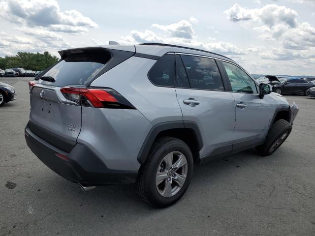 Photo 3 from auction – 2023 TOYOTA RAV4 XLE with VIN 2T3P1RFVXPC345840