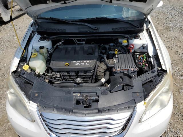 Photo 11 from auction – 2012 CHRYSLER 200 LX with VIN 1C3CCBAB3CN204576