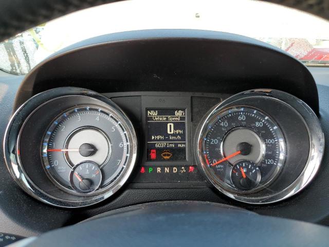 Photo 9 from auction – 2015 CHRYSLER TOWN & COU with VIN 2C4RC1BGXFR727062