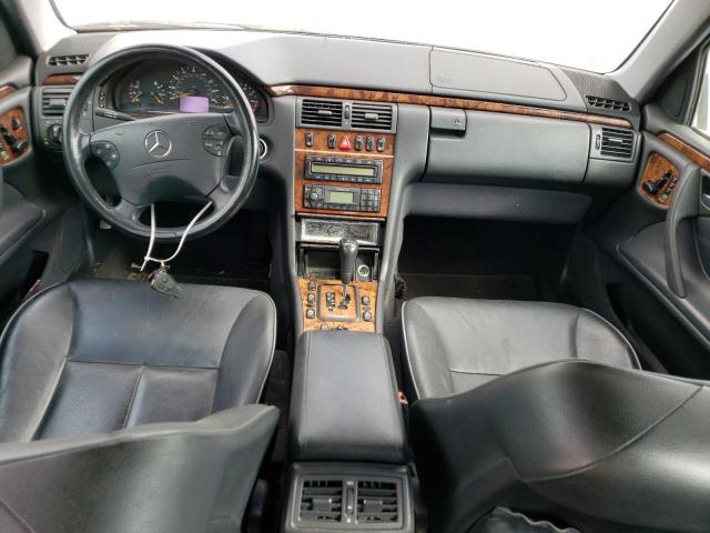 Zdjęcie 8 z aukcji – 2000 MERCEDES-BENZ E 320 z VIN WDBJF65J4YB106778
