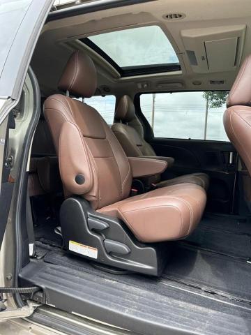 Photo 6 from auction – 2015 TOYOTA SIENNA XLE with VIN 5TDDK3DC9FS118913