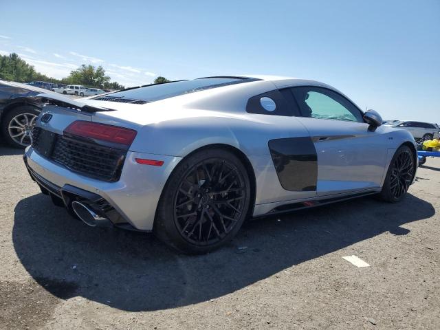 Photo 3 from auction – 2020 AUDI R8 with VIN WUAEEAFX4L7900870