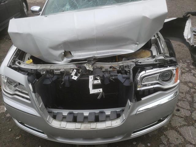 Photo 11 from auction – 2012 CHRYSLER 300 LIMITE with VIN 2C3CCACG4CH308442