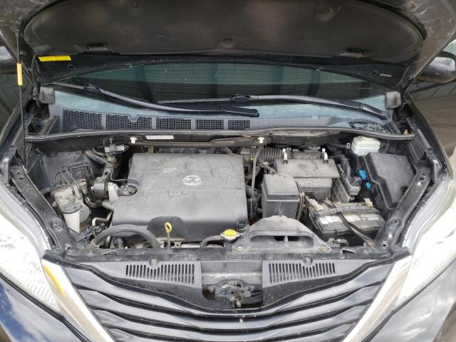 Photo 12 from auction – 2013 TOYOTA SIENNA LE with VIN 5TDKK3DCXDS304111
