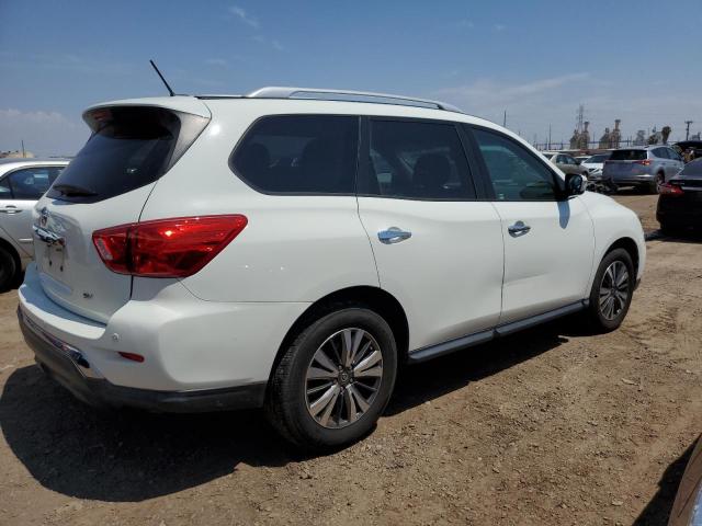 Photo 3 from auction – 2017 NISSAN PATHFINDER with VIN 5N1DR2MN8HC663444