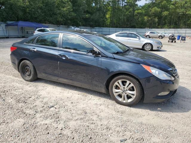 Photo 4 from auction – 2013 HYUNDAI SONATA SE with VIN 5NPEC4AC7DH578974