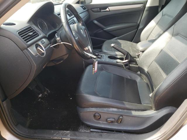 Photo 7 from auction – 2015 VOLKSWAGEN PASSAT S with VIN 1VWAT7A35FC007236