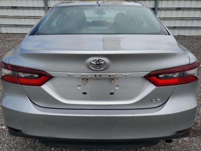 Photo 6 from auction – 2022 TOYOTA CAMRY LE with VIN 4T1C11AK8NU656829