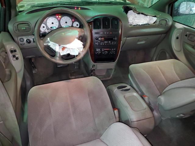 Photo 8 from auction – 2002 CHRYSLER TOWN & COU with VIN 2C8GP74L22R646705