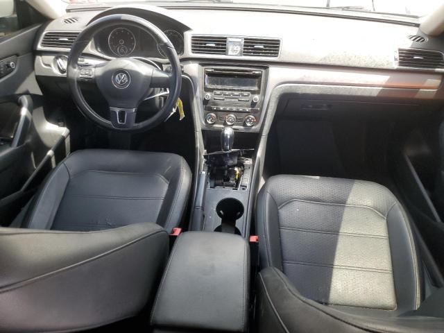 Photo 8 from auction – 2014 VOLKSWAGEN PASSAT S with VIN 1VWAT7A3XEC037105