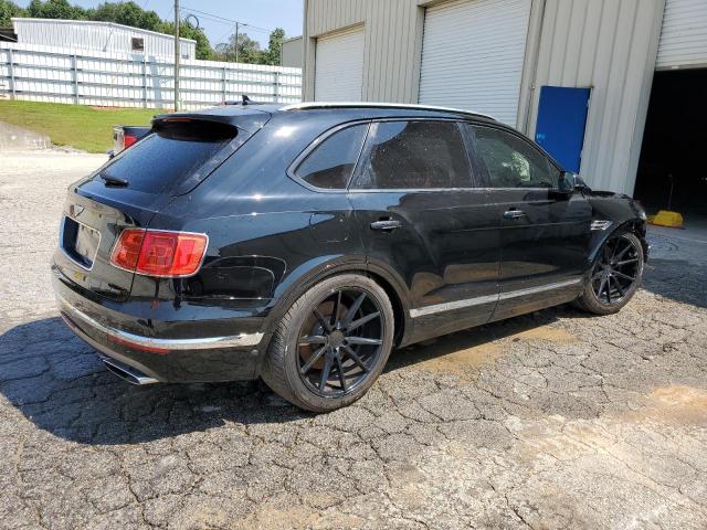 Photo 3 from auction – 2017 BENTLEY BENTAYGA with VIN SJAAC2ZV3HC014346