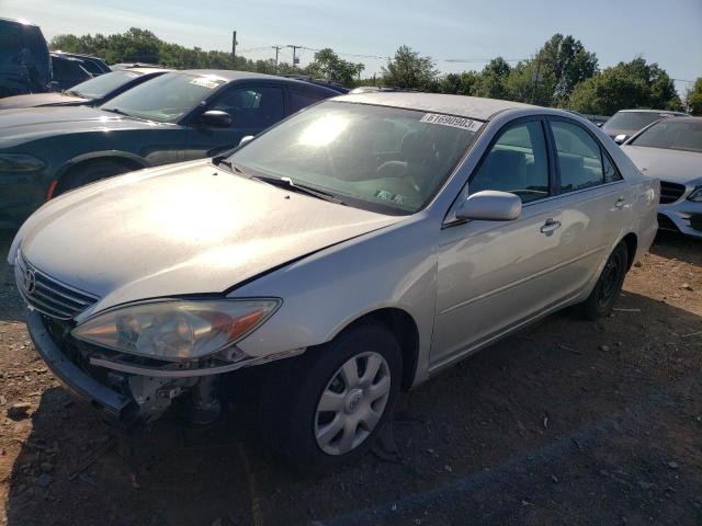 TOYOTA CAMRY LE 2003 with VIN 4T1BE32K43U698423 - Photo from auction