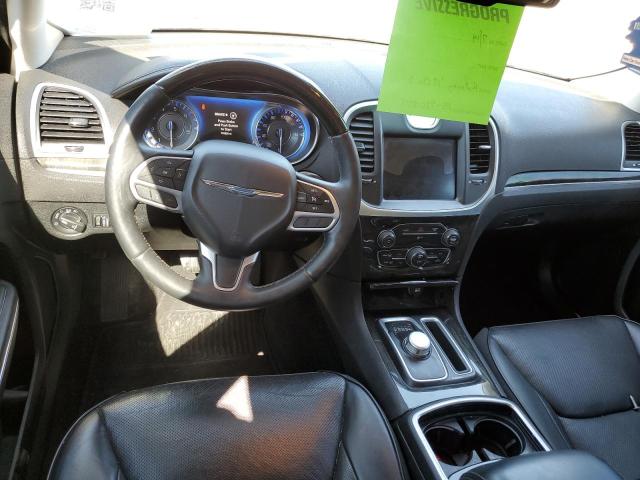 Photo 8 from auction – 2017 CHRYSLER 300C with VIN 2C3CCAEG8HH564880