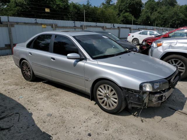 Photo 4 from auction – 2004 VOLVO S80 with VIN YV1TS92D241340319