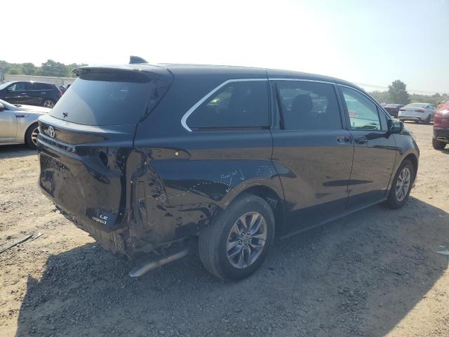 Photo 3 from auction – 2021 TOYOTA SIENNA LE with VIN 5TDKRKEC4MS037665