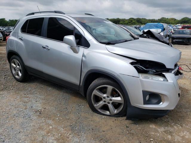 Foto 4 de la subasta – 2016 CHEVROLET TRAX LTZ con VIN 3GNCJMSB9GL162956