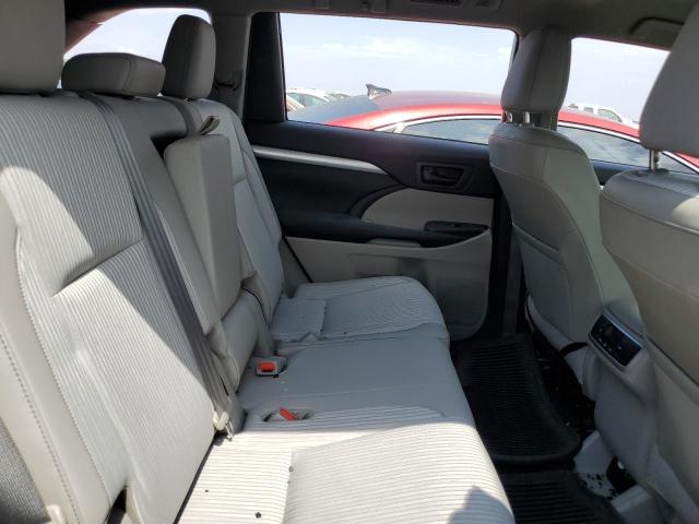 Фото 11 с аукциона – 2015 TOYOTA HIGHLANDER с VIN 5TDBKRFH9FS101788