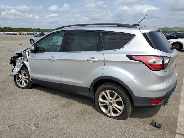 Photo 2 from auction – 2017 FORD ESCAPE SE with VIN 1FMCU9GD1HUB71404