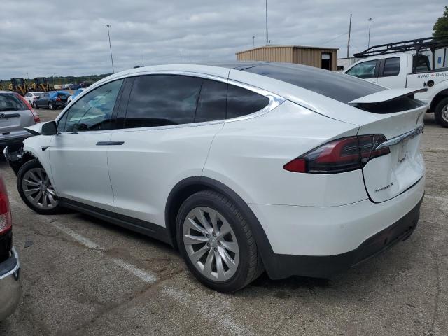Photo 2 from auction – 2018 TESLA MODEL X with VIN 5YJXCAE27JF103098