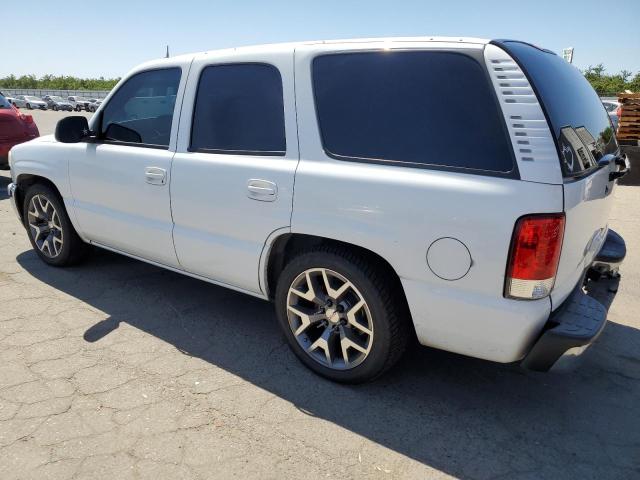 Photo 2 from auction – 2005 GMC YUKON with VIN 1GKEC13V05R112590