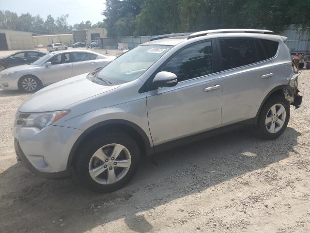 TOYOTA RAV4 XLE 2013 with VIN 2T3WFREV9DW063813 - Photo from auction