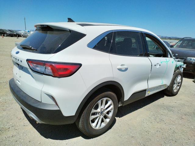 Photo 3 from auction – 2020 FORD ESCAPE SE with VIN 1FMCU0G60LUC68602