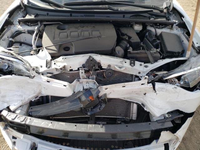 Снимка 11 от търг – 2018 TOYOTA COROLLA с VIN 5YFBURHE3JP818105