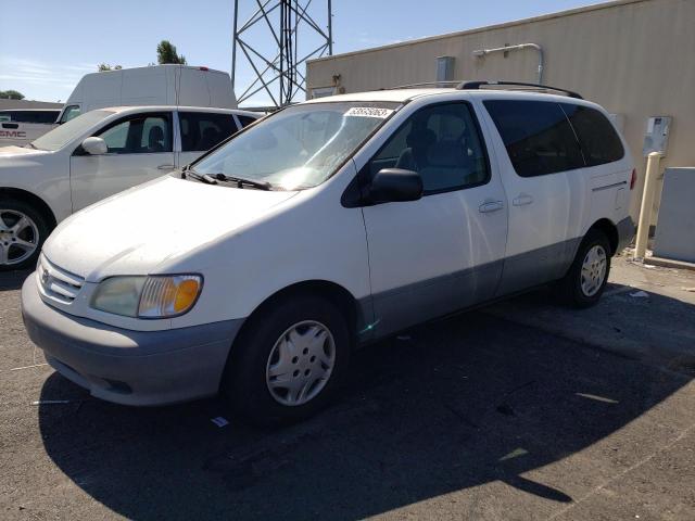 TOYOTA SIENNA LE 2002 with VIN 4T3ZF13C22U483328 - Photo from auction
