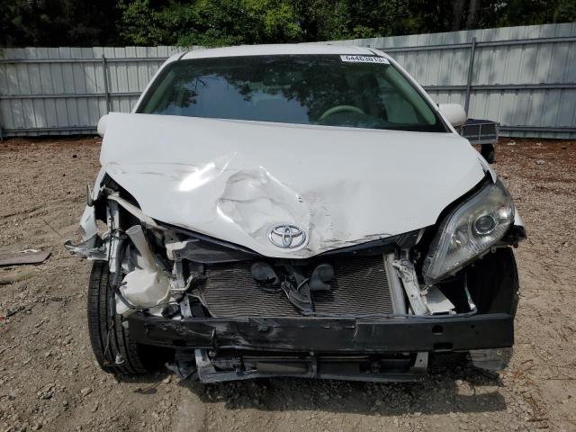 Photo 5 from auction – 2012 TOYOTA SIENNA LE with VIN 5TDKK3DC9CS272301