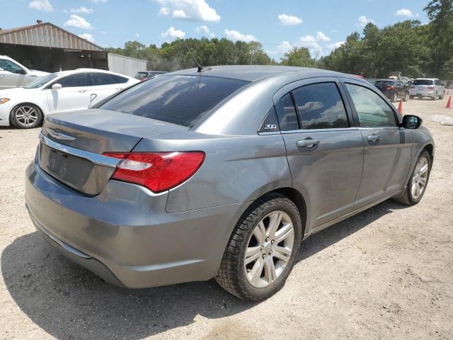 Photo 3 from auction – 2013 CHRYSLER 200 TOURIN with VIN 1C3CCBBB3DN541975