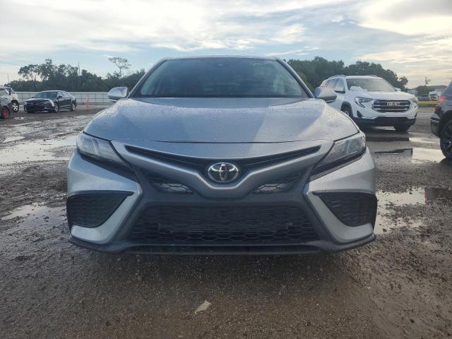 Photo 5 from auction – 2022 TOYOTA CAMRY SE with VIN 4T1G11AK0NU656325