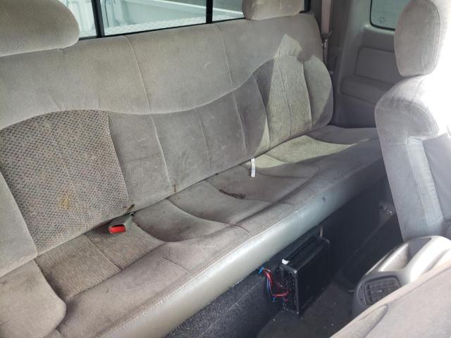 Photo 10 from auction – 2000 CHEVROLET SILVERADO with VIN 2GCEC19T7Y1112357