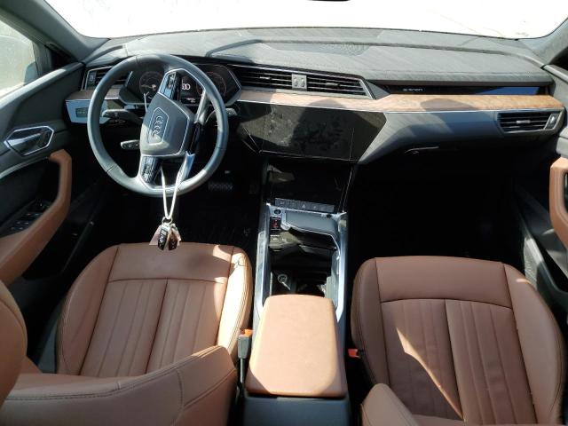 Photo 8 from auction – 2022 AUDI E-TRON PRE with VIN WA1AAAGE0NB026001