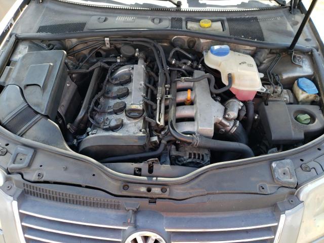Photo 11 from auction – 2003 VOLKSWAGEN PASSAT with VIN WVWPD63B93P264753