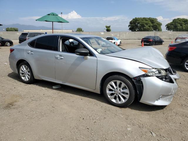 Photo 4 from auction – 2013 LEXUS ES 300H with VIN JTHBW1GG5D2015117