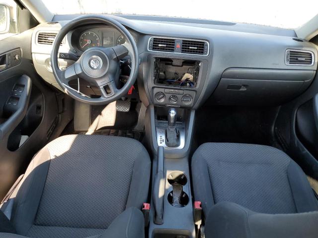 Снимка 8 от търг – 2012 VOLKSWAGEN JETTA BASE с VIN 3VW2K7AJ1CM334815