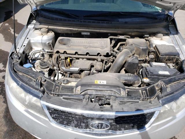 Photo 11 from auction – 2013 KIA FORTE EX with VIN KNAFU4A26D5728045