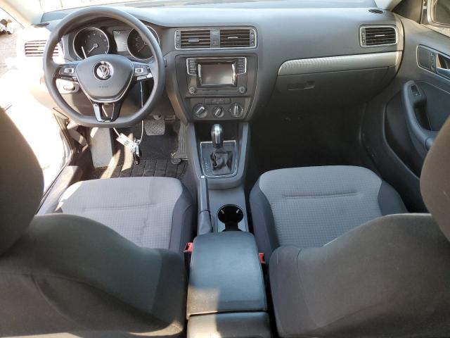 Photo 8 from auction – 2017 VOLKSWAGEN JETTA S with VIN 3VW2B7AJXHM389304