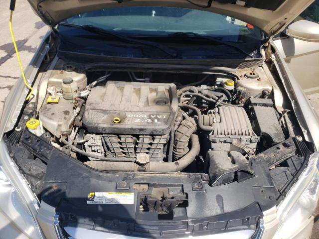 Photo 11 from auction – 2013 CHRYSLER 200 LX with VIN 1C3CCBAB3DN696785