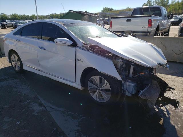 Photo 4 from auction – 2015 HYUNDAI SONATA HYB with VIN KMHEC4A48FA119791