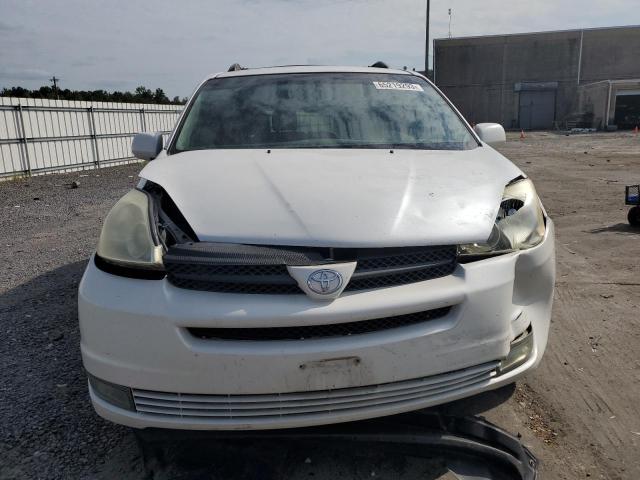 Photo 5 from auction – 2004 TOYOTA SIENNA XLE with VIN 5TDBA22C64S021673
