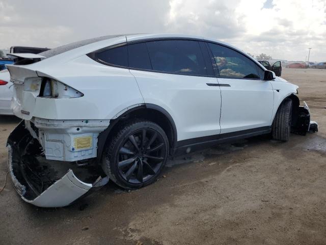 Photo 3 from auction – 2016 TESLA MODEL X with VIN 5YJXCBE29GF013319