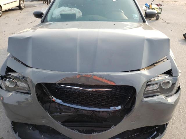 Photo 11 from auction – 2019 CHRYSLER 300 TOURIN with VIN 2C3CCAAG4KH560094