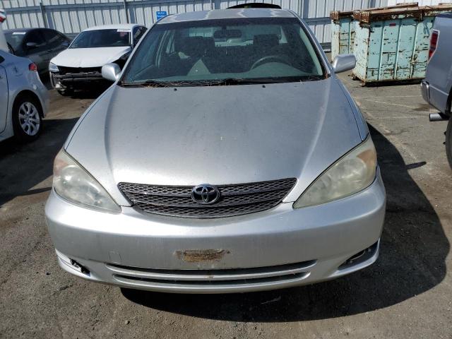 Photo 5 from auction – 2002 TOYOTA CAMRY LE with VIN JTDBE32K020019869