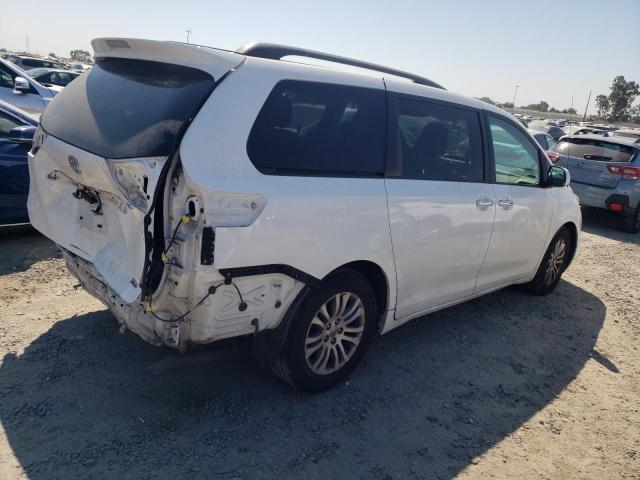 Photo 3 from auction – 2014 TOYOTA SIENNA XLE with VIN 5TDYK3DC9ES505302