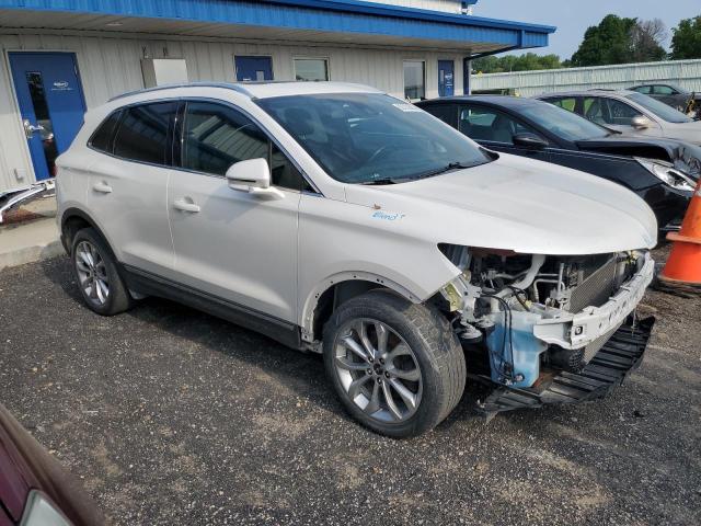 Photo 4 from auction – 2016 LINCOLN MKC SELECT with VIN 5LMCJ2D99GUJ00110