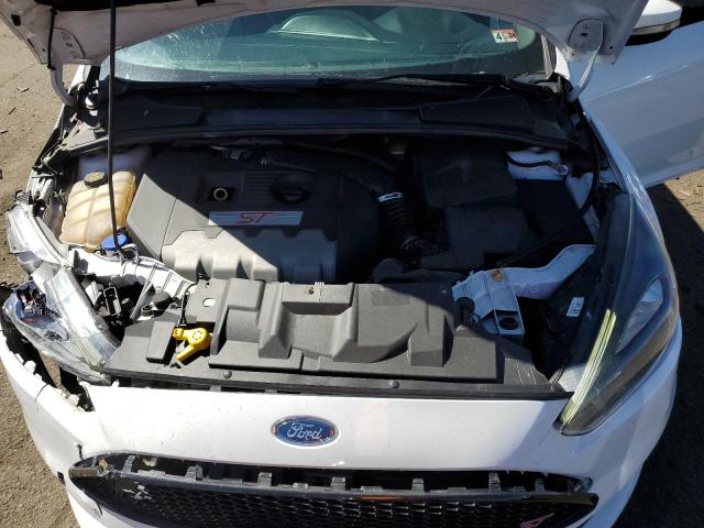Photo 11 from auction – 2018 FORD FOCUS ST with VIN 1FADP3L91JL256937