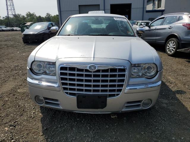 Снимка 5 от търг – 2005 CHRYSLER 300C с VIN 2C3AA63H85H504440