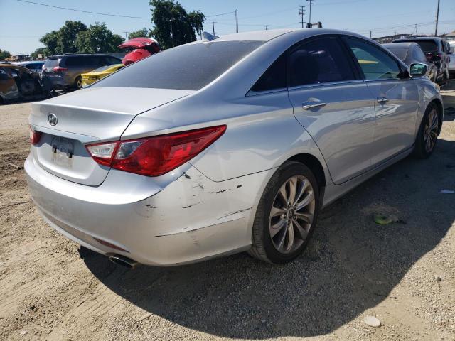 Photo 3 from auction – 2011 HYUNDAI SONATA SE with VIN 5NPEC4AC8BH058862